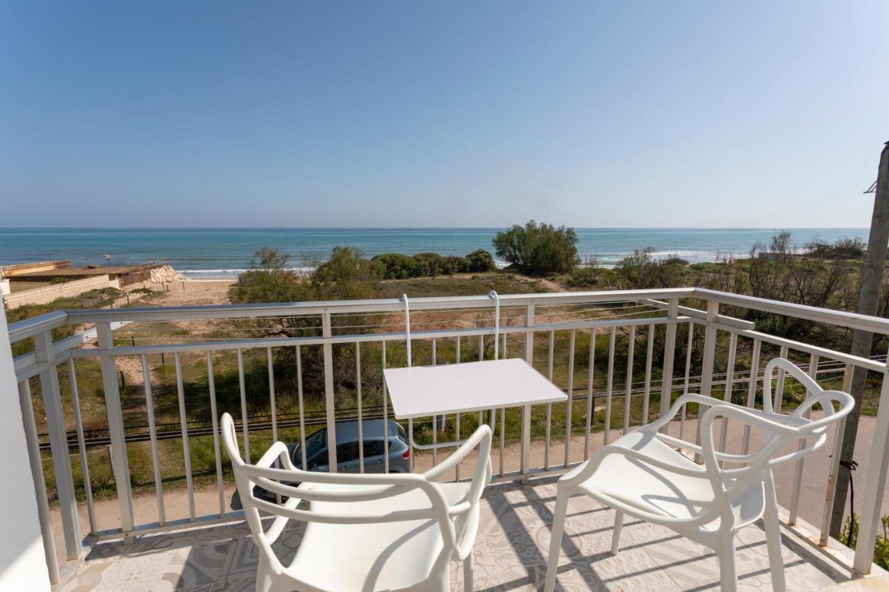 Los Chopos, primera línea, playa Deveses Dénia Exterior foto